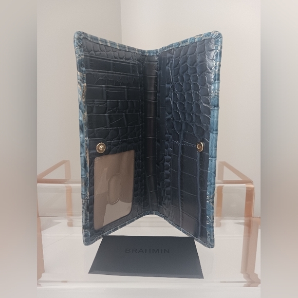 NWT Brahmin - Ady Wallet Mindful Grey Acoustic Wallet - Picture 5 of 10